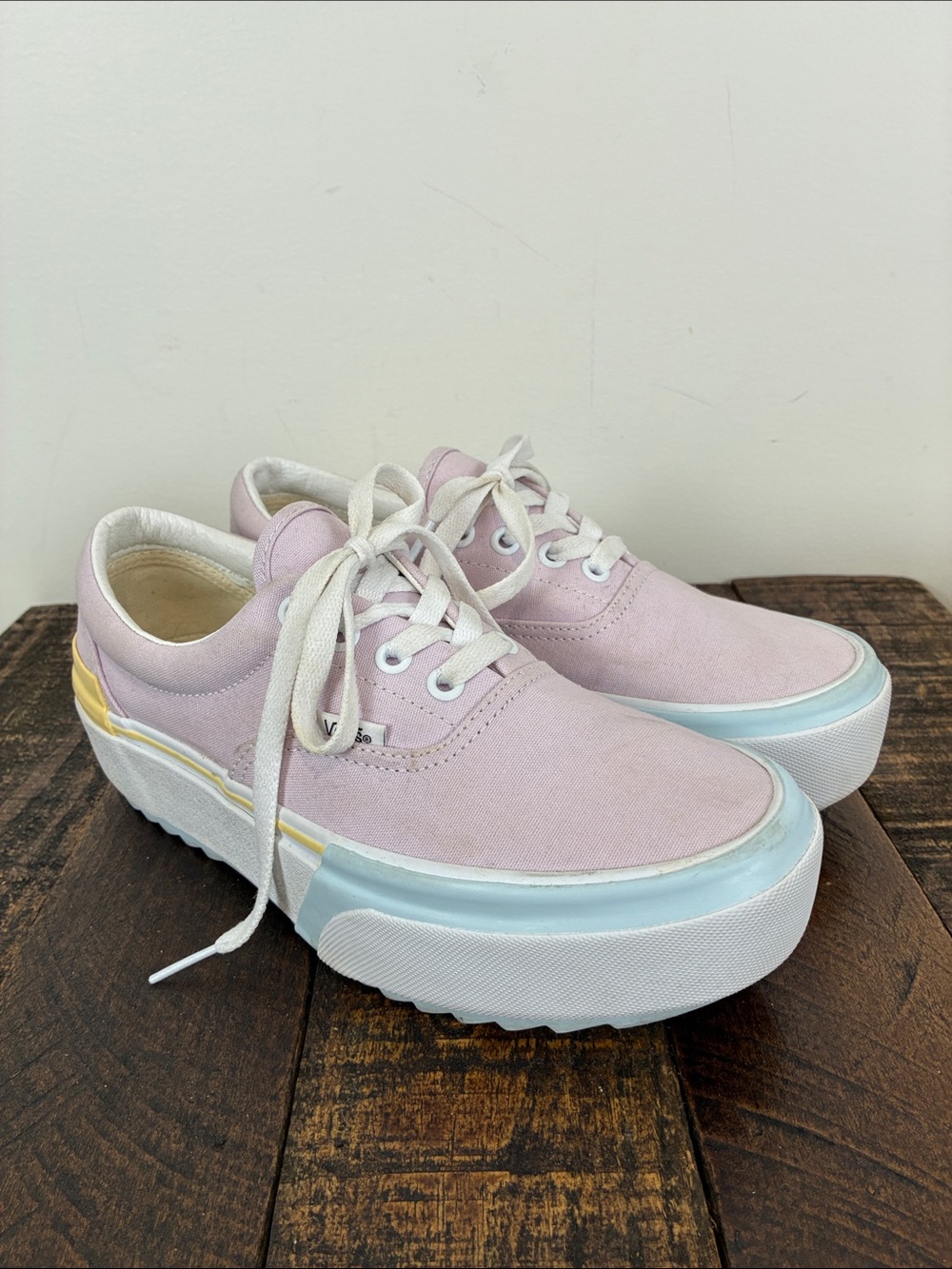 Vans Era Stacked Pastel Platform Lug Sneakers Women’s 7 Lace Up Pink Blue Canvas